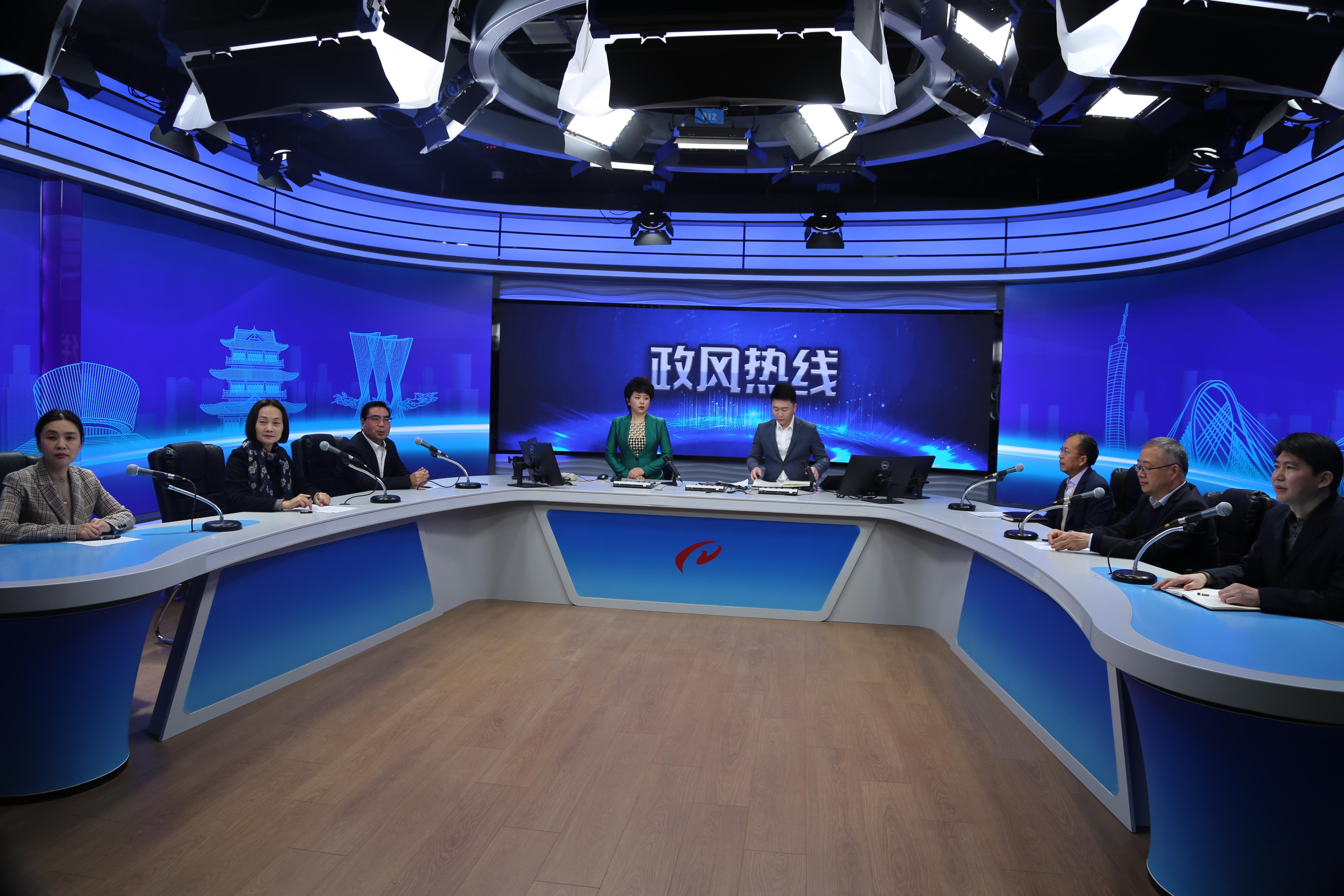 政风热线.jpg