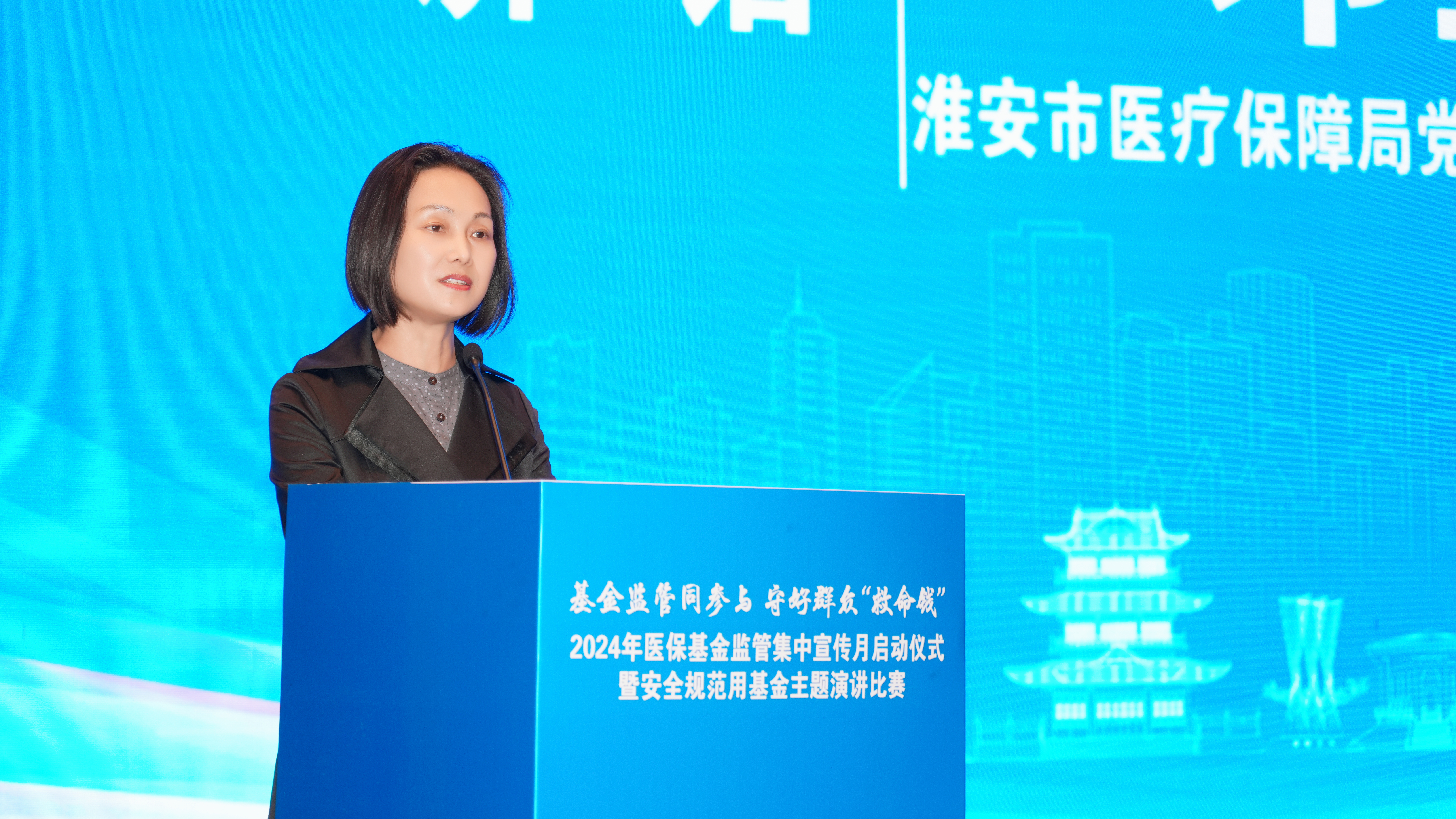 2印局长讲话图.jpg
